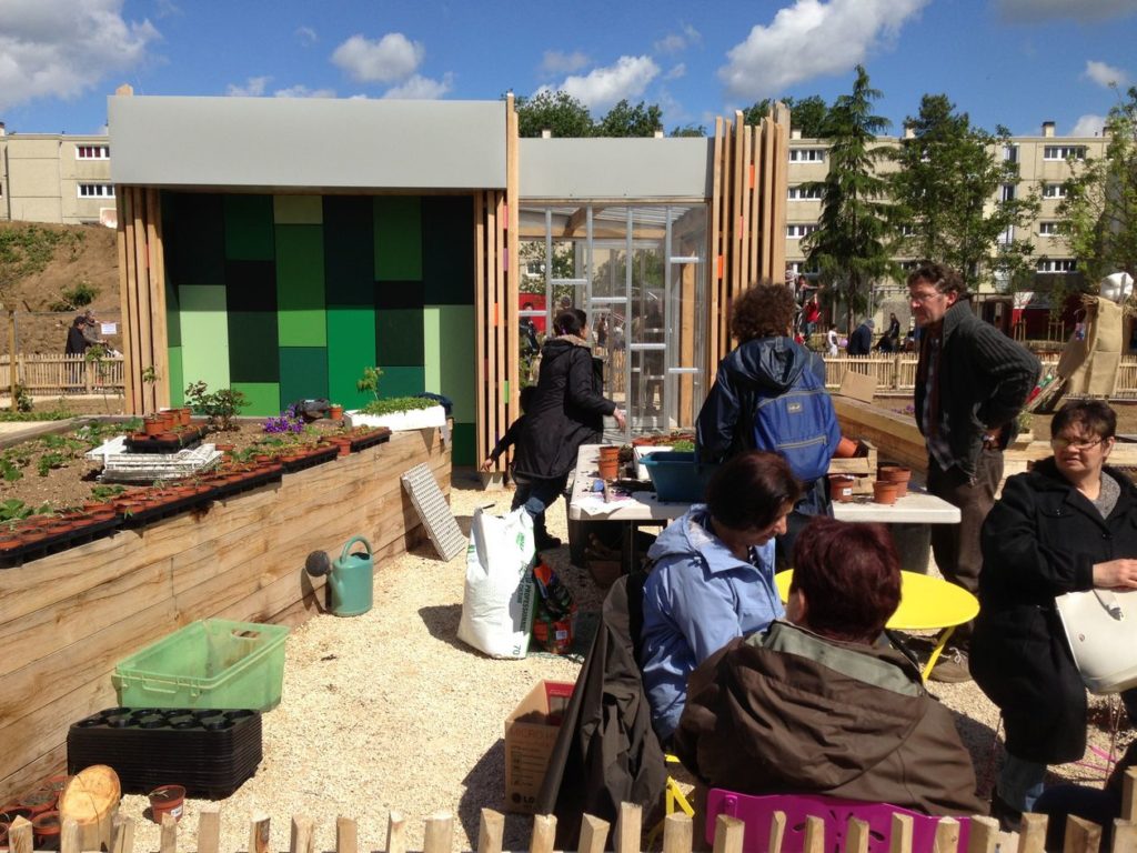 phytolab_niort place auzanneau-inauguration_mai2013